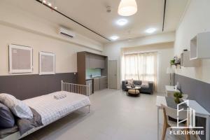 10am-6pm, SAME DAY CHECK IN AND CHECK OUT, Work from Home, Comfy & Quiet Tamarind Suites-Cyberjaya by Flexihome-MY