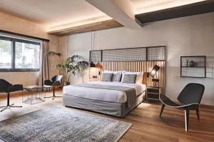 Cama Luxury Suites Glyfada