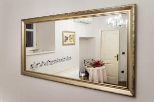 Music Hideout Old Town