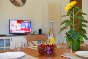 Casa Montefiore 13 Girasoli LT nella tranquilla campagna Marchigiana