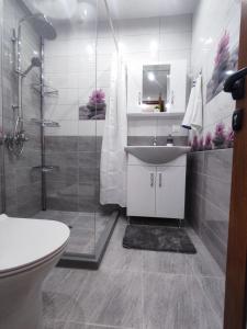 Mountain view apartment