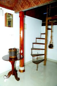 VALENTINES RICE BOWL HOME STAY