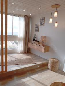 Magnifique Studio Face Mer avec Place Privative.