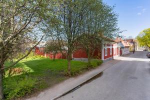 Gårdshuset mitt i centrala Gävle