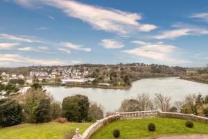 château de Locquéran Pierres et filets bleus