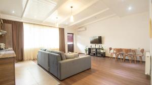 Big Terrace apartment on Liberty Square