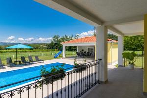 Villa Mario with private heated saltwater pool
