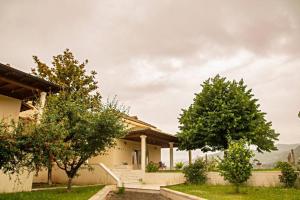 Laki Villa with pool and jacuzzi