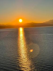 Loutraki Sunset Apartment