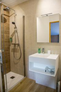 B&B / Chambres d'hotes La Gomerie Chambres d'Hotes : photos des chambres