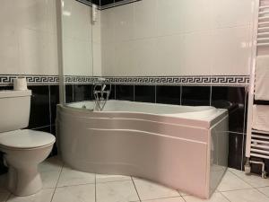 Superior Double Room room in Springfield Country Hotel Leisure Club & Spa