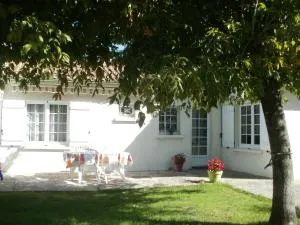 Vacances a St Germain d Esteuil 33340 - Artiguillon