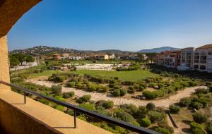 Le PTIT TERRA - piscine - plage