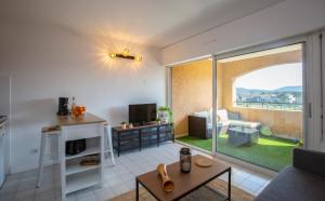 Le PTIT TERRA - piscine - plage