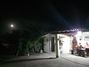 Camping e Hostel Praia do Saco