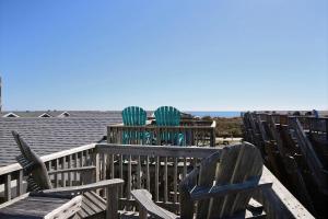 NC 12 56821-21 Condo