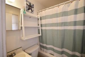 NC 12 56821-8 Condo