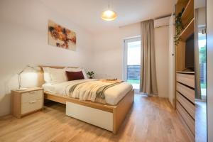 VACATION FEEL - 2BR Apartment with Terrace & Private Parking in Baneasa