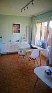 Appartements Charmant 2 pieces a 5 mn a pied de la mer : photos des chambres