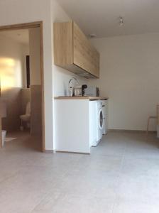 Appartements STUDIO A 2 MIN DES PLAGES : photos des chambres