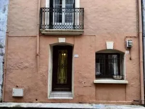 Historic French townhouse - Florensac
