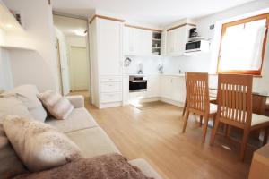 App. 107 - Via Fasching 9, Roulette room in Aurturist S. Candido & Sesto