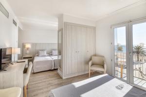 Quadruple Room room in Hotel Marina