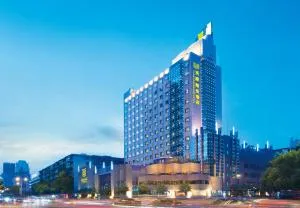 Chengdu Tianfu Sunshine Hotel - Longtansi