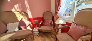 Hotels Hotel Des Artistes : photos des chambres