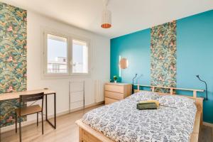 Top floor apartment - 2 chambres, Free Wifi & Parking & Sunset by ImmoConciergerie