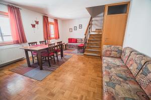 Apartments Rombon Klavdij with Free Onsite Parking
