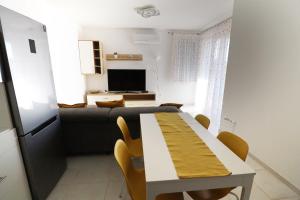 Galerius Golden Beach Apartment