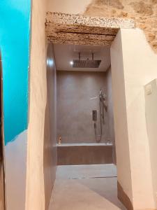 B&B / Chambres d'hotes Chambres d'Hotes Domaine Saint-Joly : photos des chambres