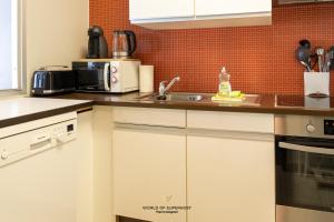 Sea side apartment next to the city centre