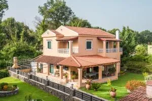 Chara's House - Kompítsion