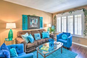 Cozy Fountain Hills Condo with Mountain Views!