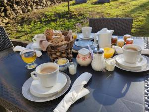 B&B / Chambres d'hotes Chez Christy Chemin des Dinots : photos des chambres