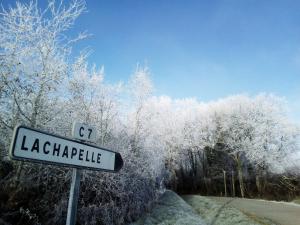 B&B / Chambres d'hotes B&B La Commanderie de Lachapelle : photos des chambres