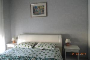 Appartements Les Pins Bleus - Antibes Juan Les Pins : photos des chambres