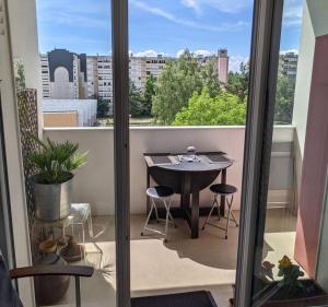 Appartements Charming bright T2 balcony parking telework : photos des chambres