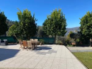 Beautiful detached villa with private pool, Fibre Wi-fi, garden, games room & BBQ