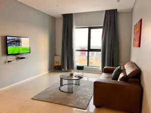 iTowers luxurious 1-Bedroom apartment- 15th Floor - Bontleng