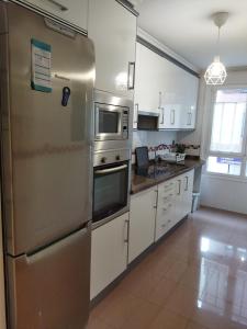 Céntrico apartamento Oviedo Parking y wifi gratuitos Admite mascotas