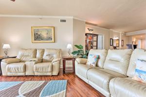 Spacious Biloxi Getaway with Pools and Beach Access!