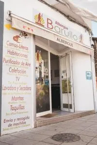 Albergue Barullo - Cubículos - Literas - Habitaciones - San Juan