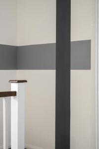 Mulberry House - Detached 6 Bedroom House with Hot Tub & Private Parking