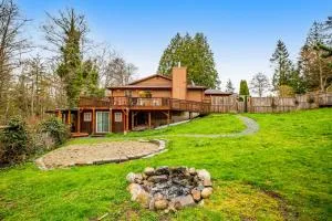 Cranberry Lake Getaway - La Conner