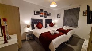 Comfy 2BD & 1BA City Centre Luxury with Free Parking