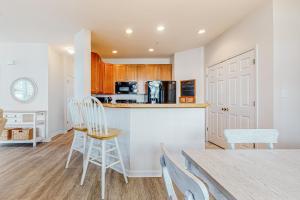 Bear Trap Dunes --- 79C October Glory Ave