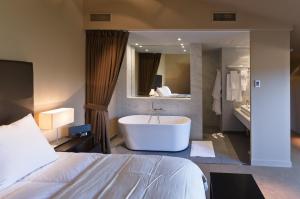 Hotels Hotel Ligaro : photos des chambres